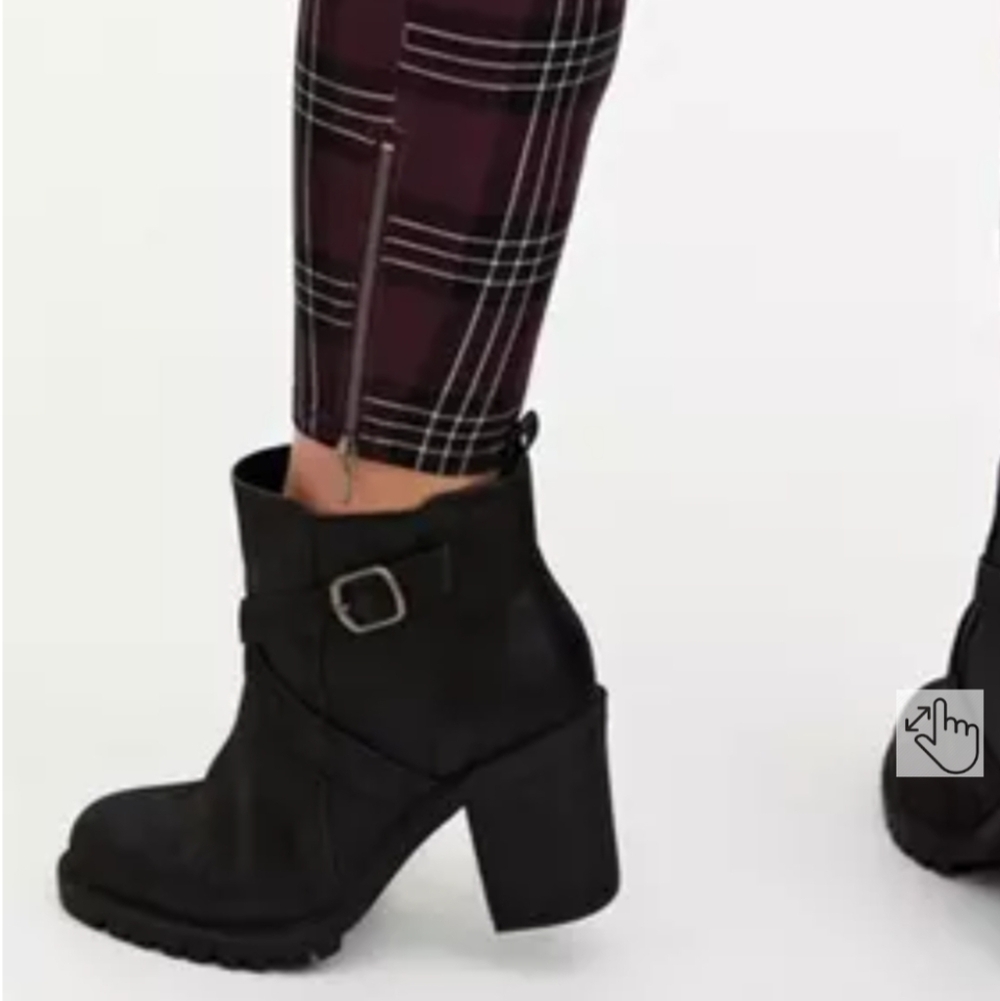 Torrid Black Chunky Heeled Boots